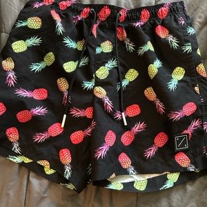 American Eagle, new without tags men’s bathing suit